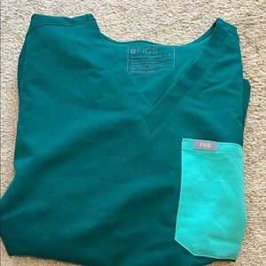 Figs Emerald Green Scrub Top with Aqua Pocket